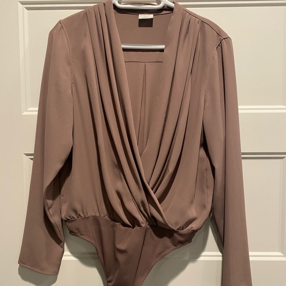 Babaton size medium bodysuit. Worn twice. - Picture 1 of 2